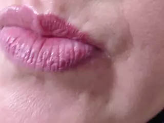 erika-lois's Live Sex Cam Show
