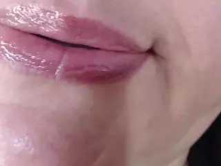 erika-lois's Live Sex Cam Show