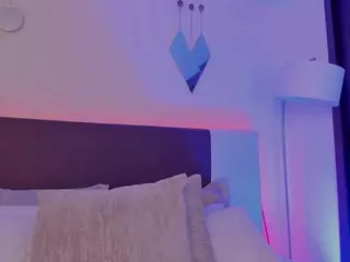 cleojhonson's Live Sex Cam Show