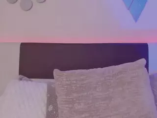 cleojhonson's Live Sex Cam Show