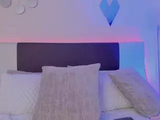 cleojhonson's Live Sex Cam Show