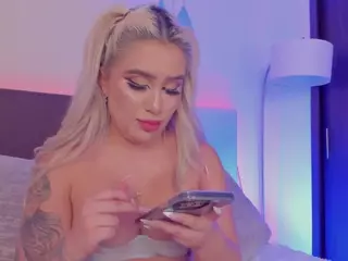 cleojhonson's Live Sex Cam Show