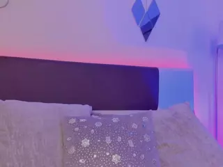 cleojhonson's Live Sex Cam Show