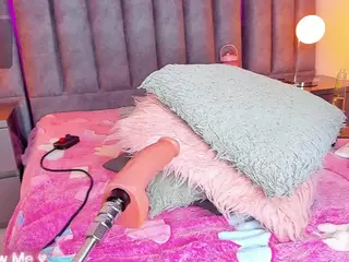 Whitney wells's Live Sex Cam Show