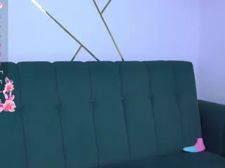 Isabella Spring's Live Sex Cam Show