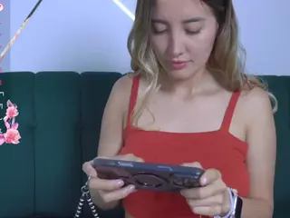 Isabella Spring's Live Sex Cam Show