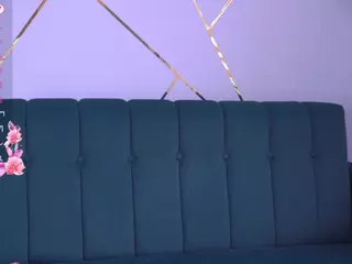 Isabella Spring's Live Sex Cam Show