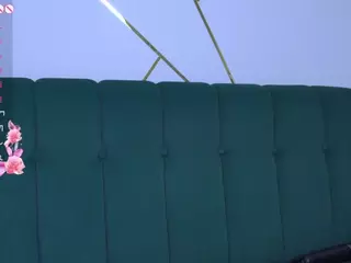 Isabella Spring's Live Sex Cam Show