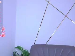 Isabella Spring's Live Sex Cam Show