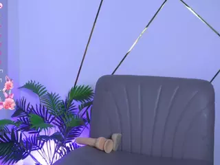 Isabella Spring's Live Sex Cam Show