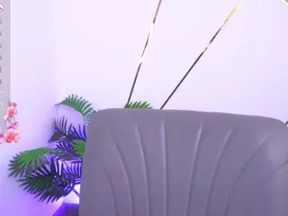 Isabella Spring's Live Sex Cam Show