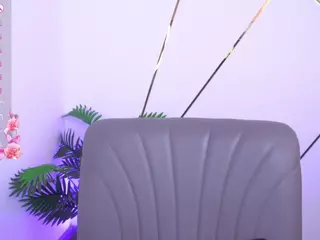 Isabella Spring's Live Sex Cam Show