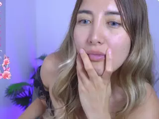 Isabella Spring's Live Sex Cam Show