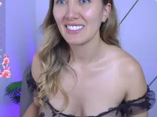 Isabella Spring's Live Sex Cam Show