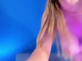 Bella Marie's Live Sex Cam Show