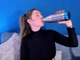 Bella Marie's Live Sex Cam Show