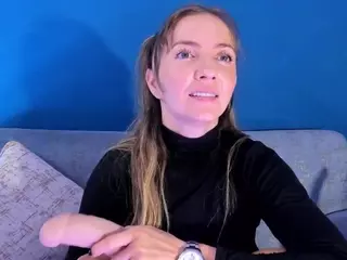 Bella Marie's Live Sex Cam Show