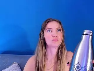 Bella Marie's Live Sex Cam Show