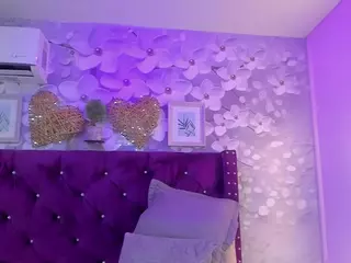 sophy-milf's Live Sex Cam Show