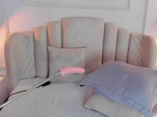 sophy-milf's Live Sex Cam Show