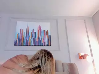 sophy-milf's Live Sex Cam Show