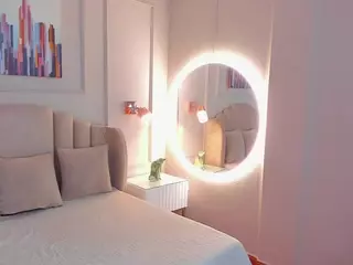 sophy-milf's Live Sex Cam Show
