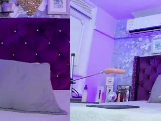 sophy-milf's Live Sex Cam Show