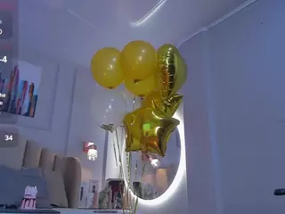 sophy-milf's Live Sex Cam Show