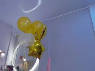 sophy-milf's Live Sex Cam Show