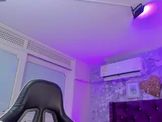sophy-milf's Live Sex Cam Show