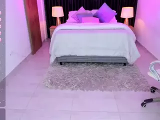 emmy-walker's Live Sex Cam Show