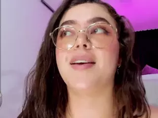 emmy-walker's Live Sex Cam Show