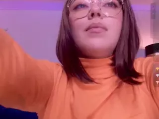 emmy-walker's Live Sex Cam Show