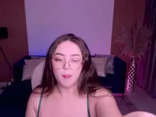 emmy-walker's Live Sex Cam Show