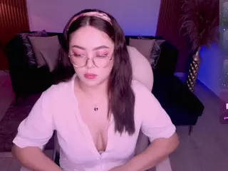 emmy-walker's Live Sex Cam Show