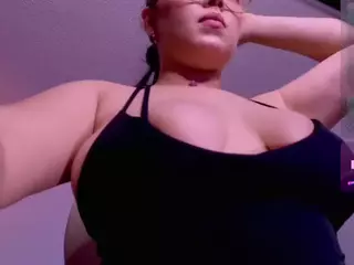 emmy-walker's Live Sex Cam Show