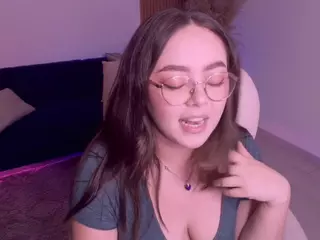 emmy-walker's Live Sex Cam Show