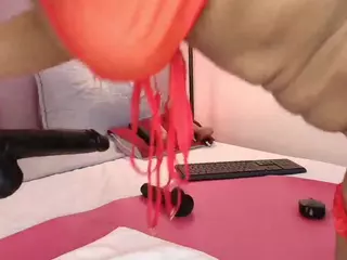 hallybans's Live Sex Cam Show
