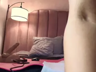 hallybans's Live Sex Cam Show
