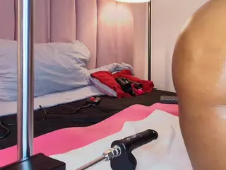 hallybans's Live Sex Cam Show
