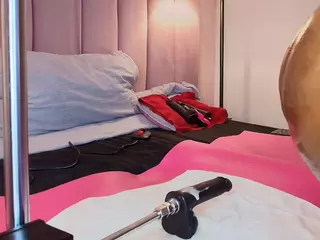 hallybans's Live Sex Cam Show