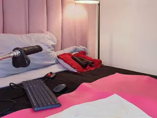 hallybans's Live Sex Cam Show