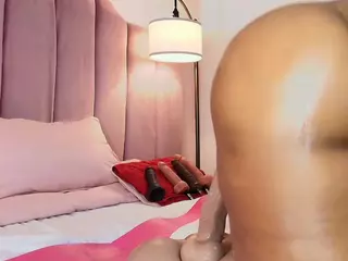 hallybans's Live Sex Cam Show