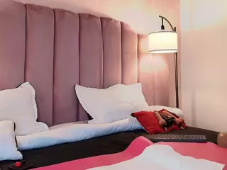 hallybans's Live Sex Cam Show