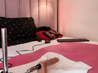 hallybans's Live Sex Cam Show