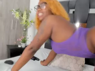 ashantie-millerk's Live Sex Cam Show