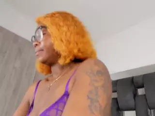 ashantie-millerk's Live Sex Cam Show