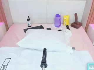 katty-lorenz's Live Sex Cam Show