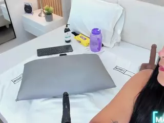 katty-lorenz's Live Sex Cam Show