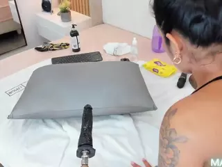 katty-lorenz's Live Sex Cam Show
